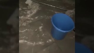 Юрист объясняет, что делать при затоплении квартиры